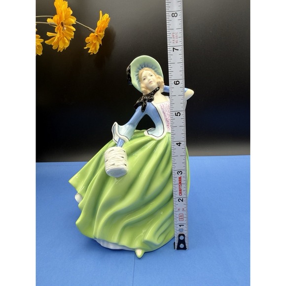 Royal Doulton "Autumn Breeze" HN5272 Pretty Ladies Series Blue & Green Gown 7"H - Picture 8 of 17